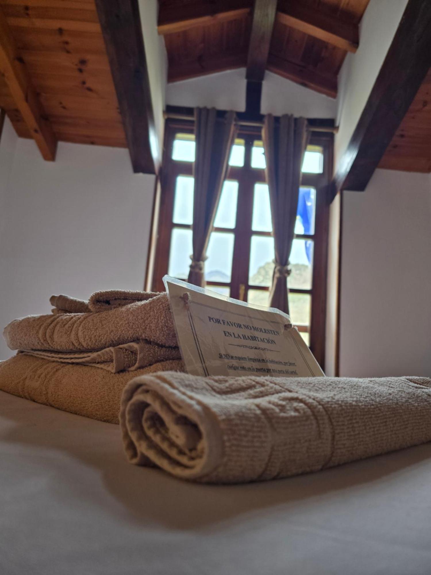Hotel Rural El Sestil Dobres Eksteriør billede